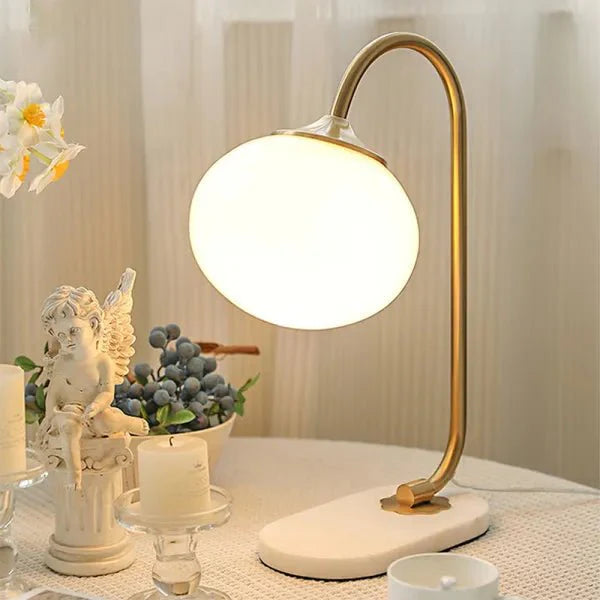 Metalen en Glazen Tafellamp met Ronde Kap en Diffuus Licht – Speels en Elegant Ontwerp voor Moderne Interieurs-3