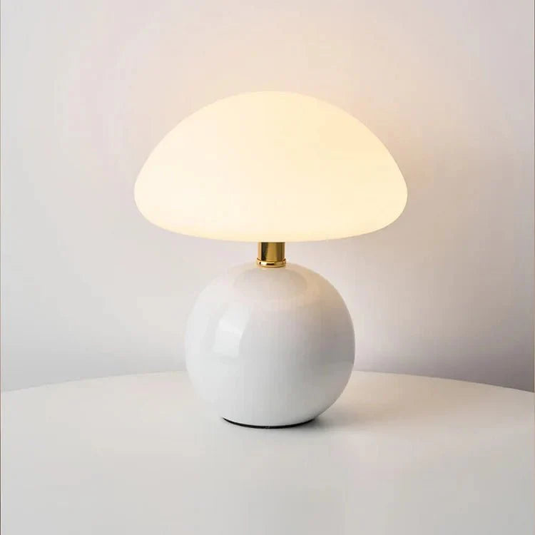 Variant image for Franse Roomkleurige Tafellamp - Keramische Champignonlamp met Verstelbare LED-kleuren en Uniek Design-1