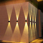 SOLARGLIDE Solar Wandlamp Gevellamp – Draadloze Buitenverlichting met Zonnepaneel & Verstelbare Lichtstraal | IP54 Weerbestendig