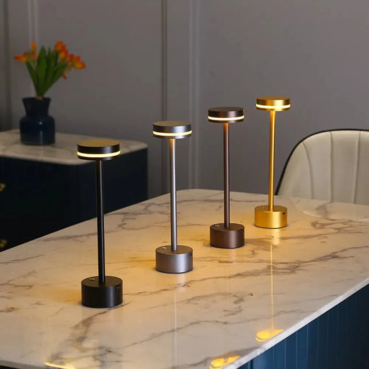 Draagbare Oplaadbare Tafellamp met Aanraakgevoelige Bediening - Draadloze LED Lamp voor Binnen en Buiten-1