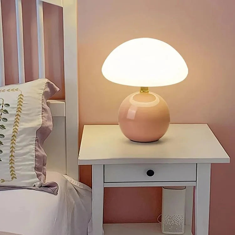Franse Roomkleurige Tafellamp - Keramische Champignonlamp met Verstelbare LED-kleuren en Uniek Design-4