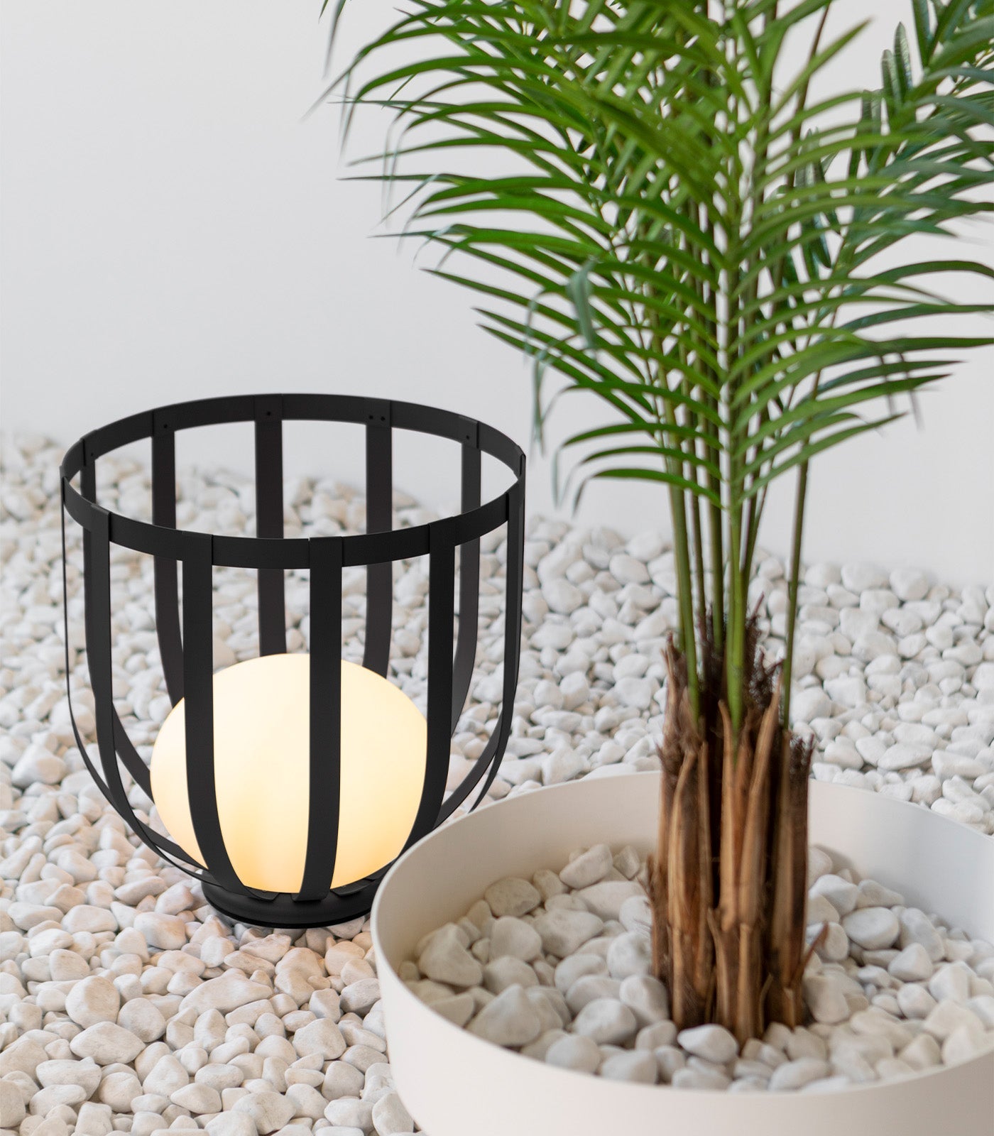 LUMBLOOM Luxe Buitenlamp | 2-in-1 Bloembak & Verlichting voor Tuin & Terras