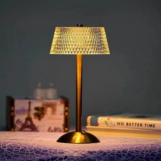 Kristal Metalen Draadloze Tafellamp - Luxe USB Verlichting voor Elegante Interieurs-1